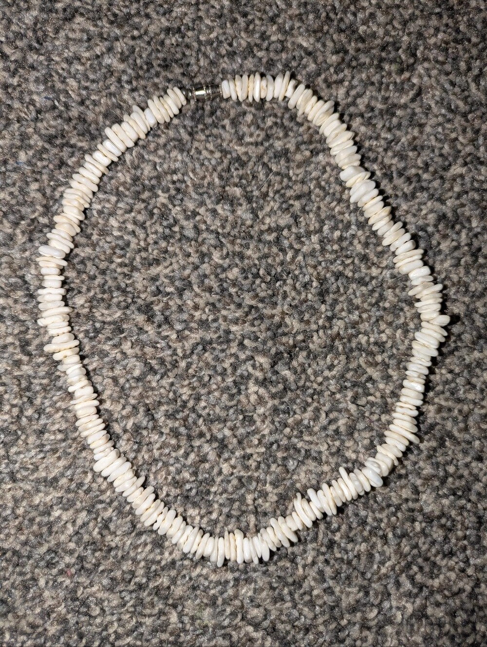 Shell Choker Necklace